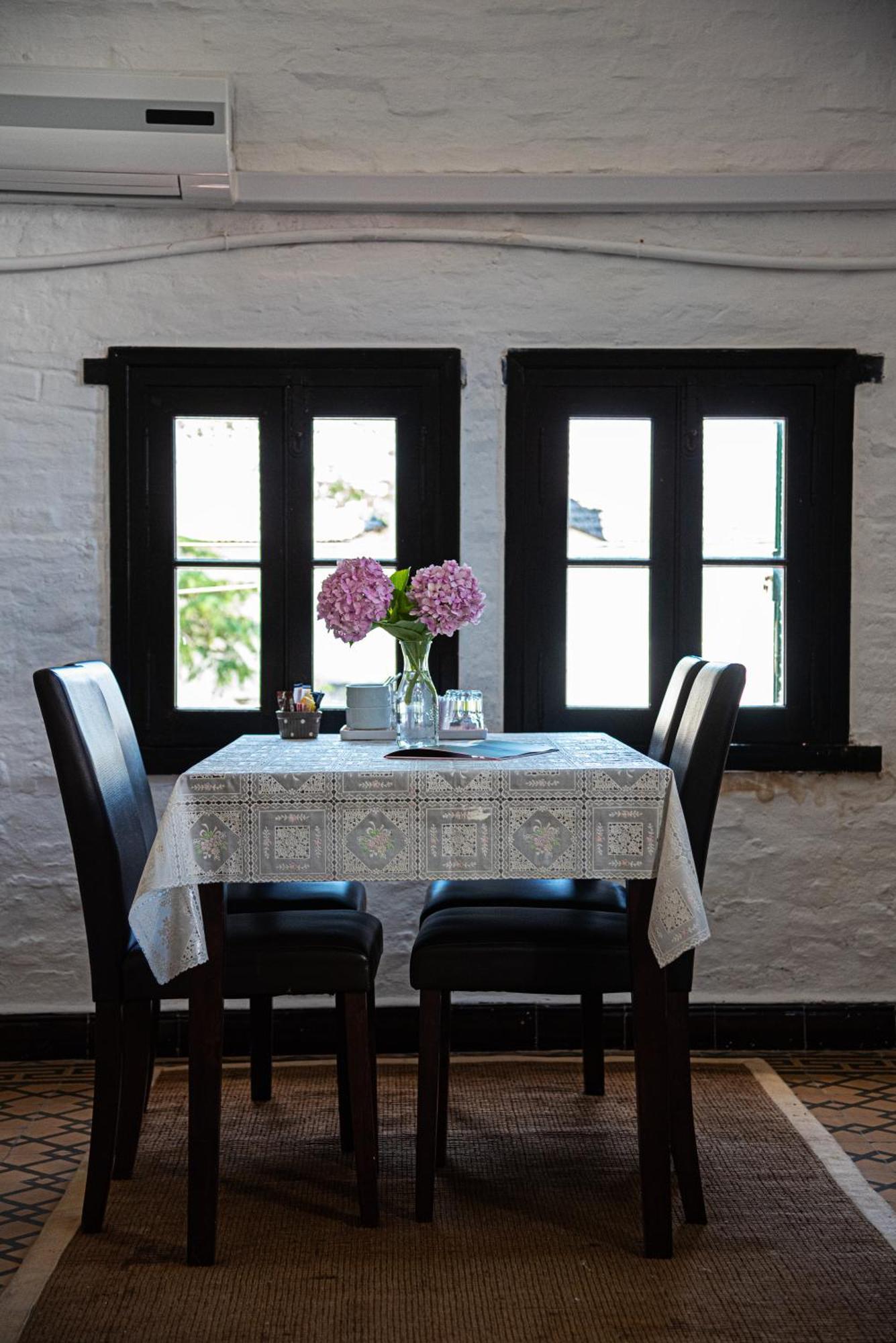 Santoral Restaurante Y Posada Pet Friendly Atlántida 外观 照片