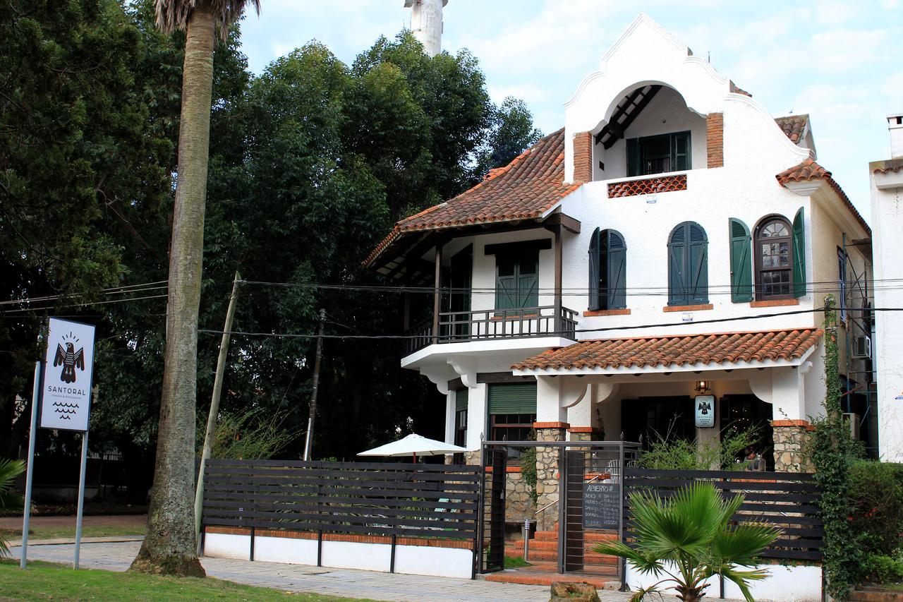Santoral Restaurante Y Posada Pet Friendly Atlántida 外观 照片