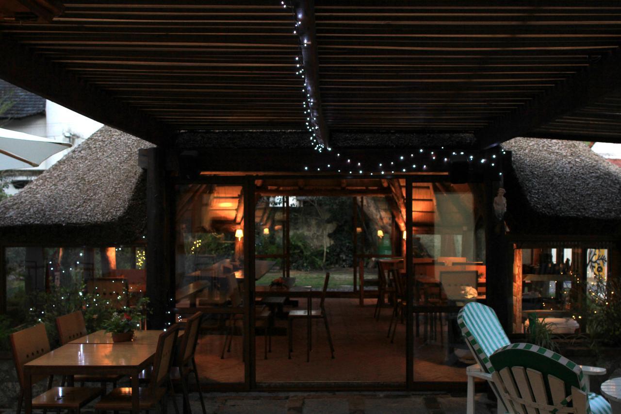 Santoral Restaurante Y Posada Pet Friendly Atlántida 外观 照片