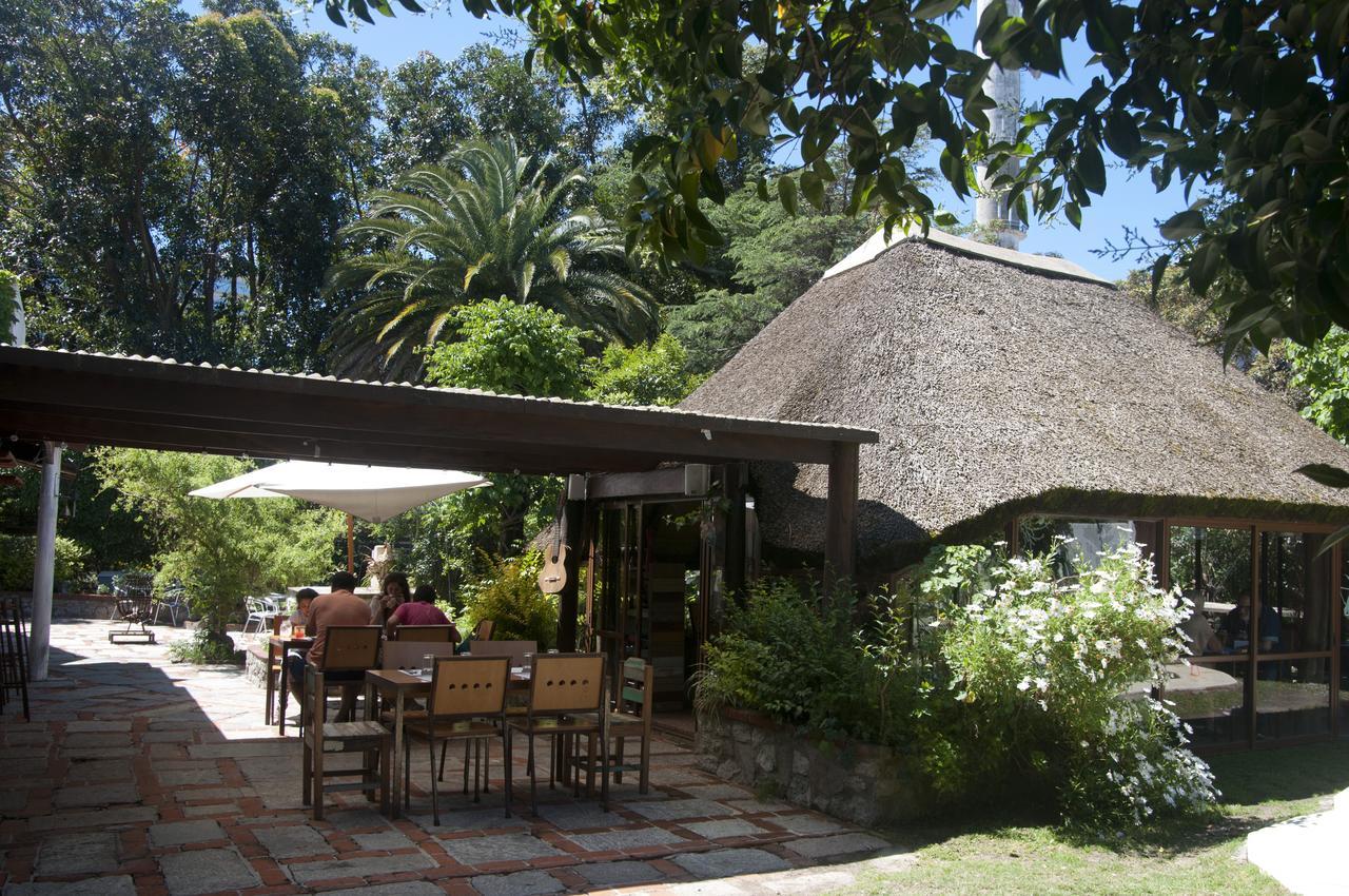 Santoral Restaurante Y Posada Pet Friendly Atlántida 外观 照片
